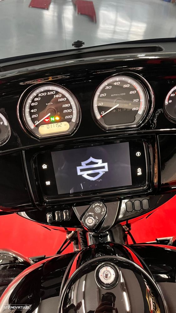 Harley-Davidson Ultra - 13