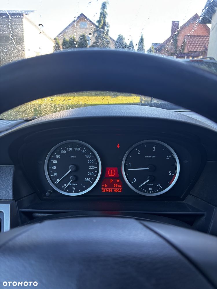 BMW Seria 5 - 8