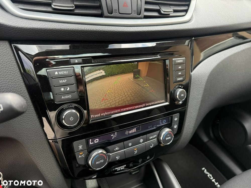 Nissan Qashqai 1.3 DIG-T N-WAY - 19