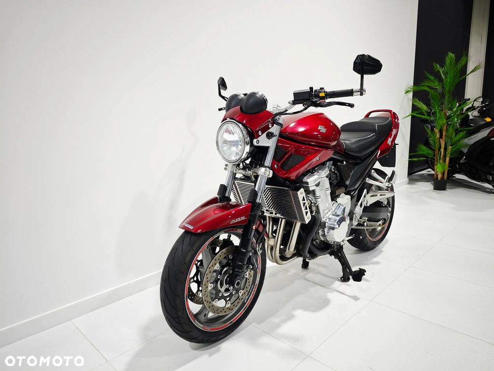 Suzuki Bandit - 12