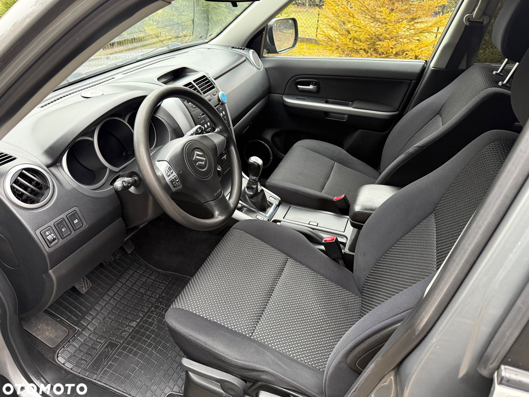 Suzuki Grand Vitara 2.0 Comfort - 8