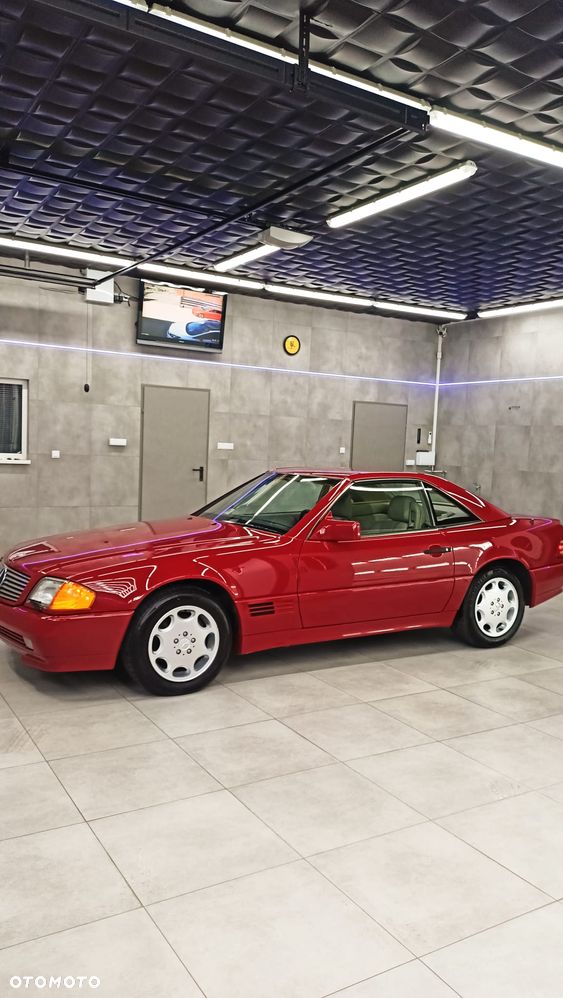 Mercedes-Benz SL - 32