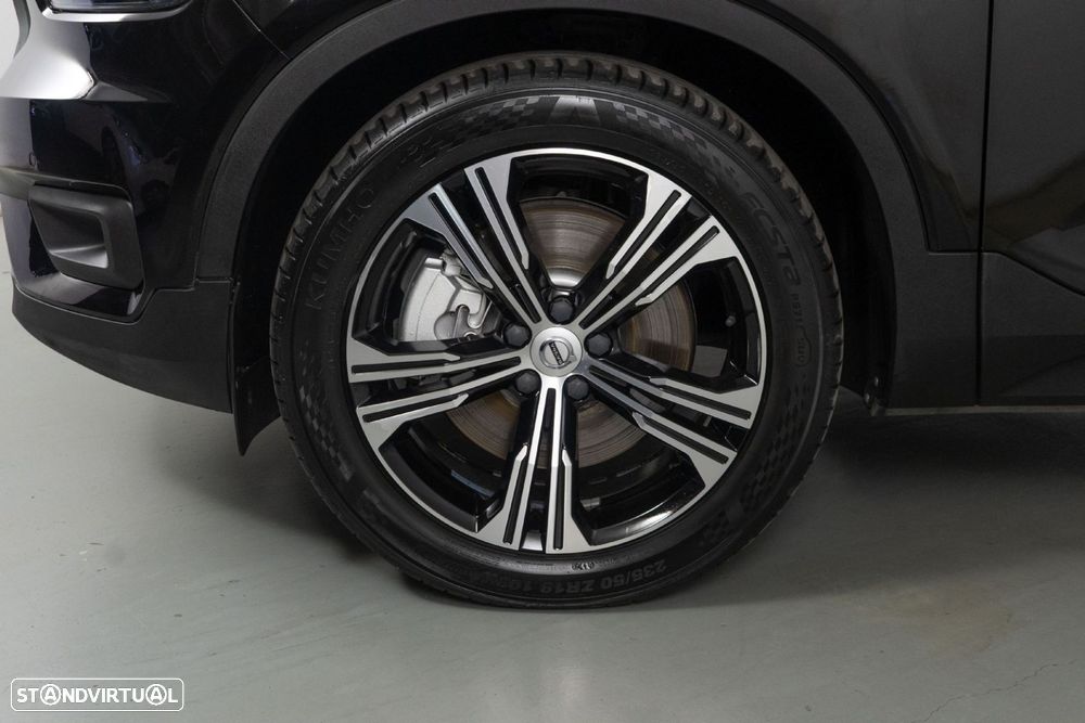 Volvo XC 40 1.5 T5 PHEV Momentum Plus - 22