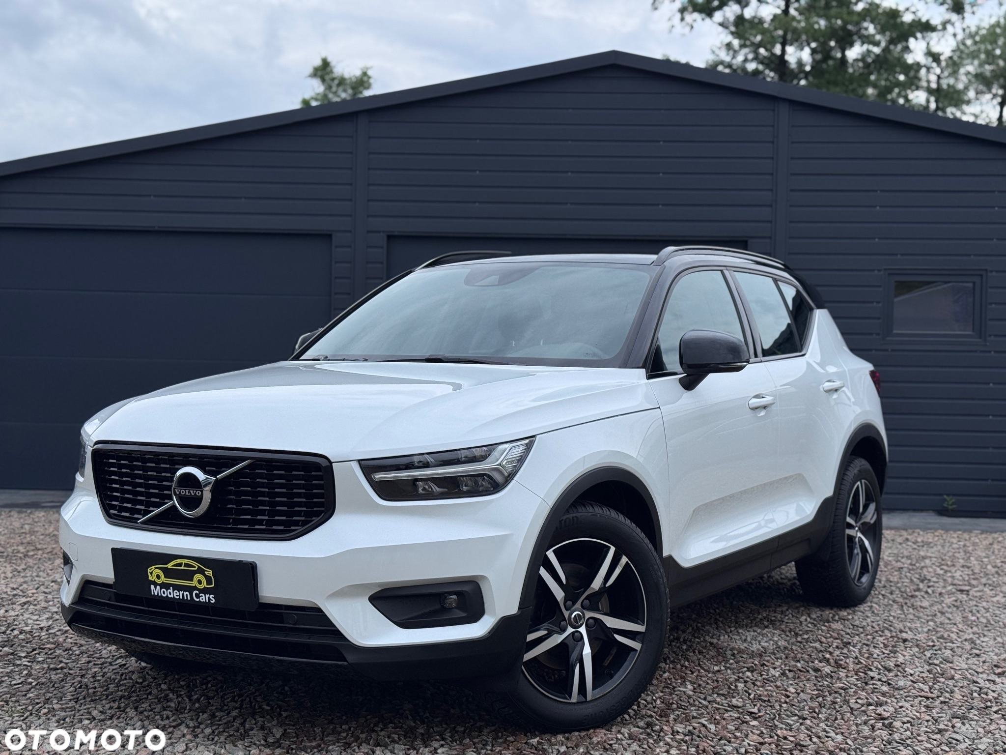 Volvo XC 40 B4 B AWD Geartronic RDesign - 3