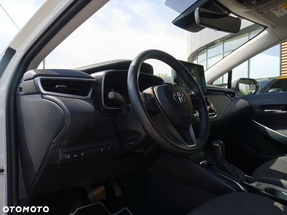 Toyota Corolla 1.8 Hybrid Style - 17