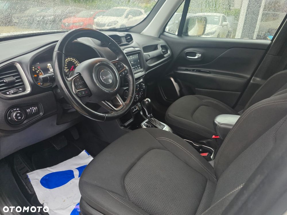 Jeep Renegade - 21