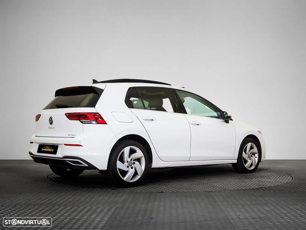 VW Golf 1.4 GTE Plug-In-Hybrid DSG - 5