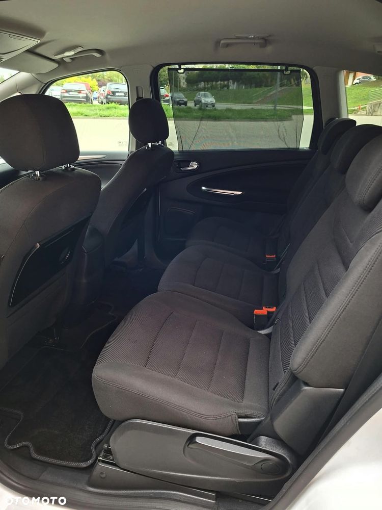 Ford S-Max 2.0 TDCi DPF Titanium - 12