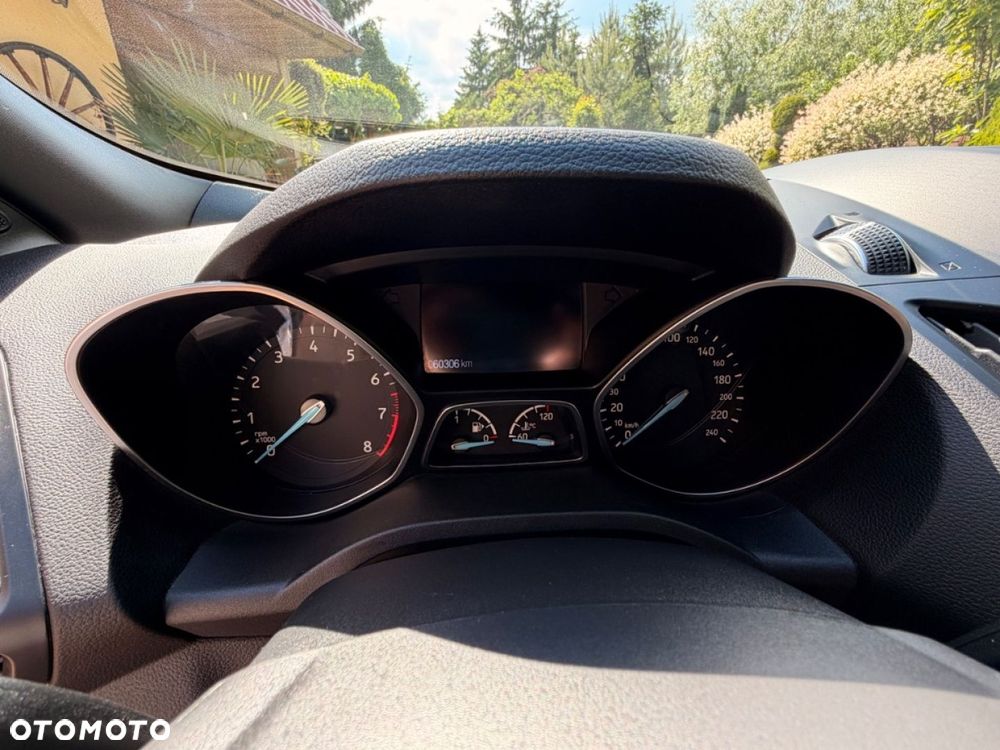 Ford Kuga - 15