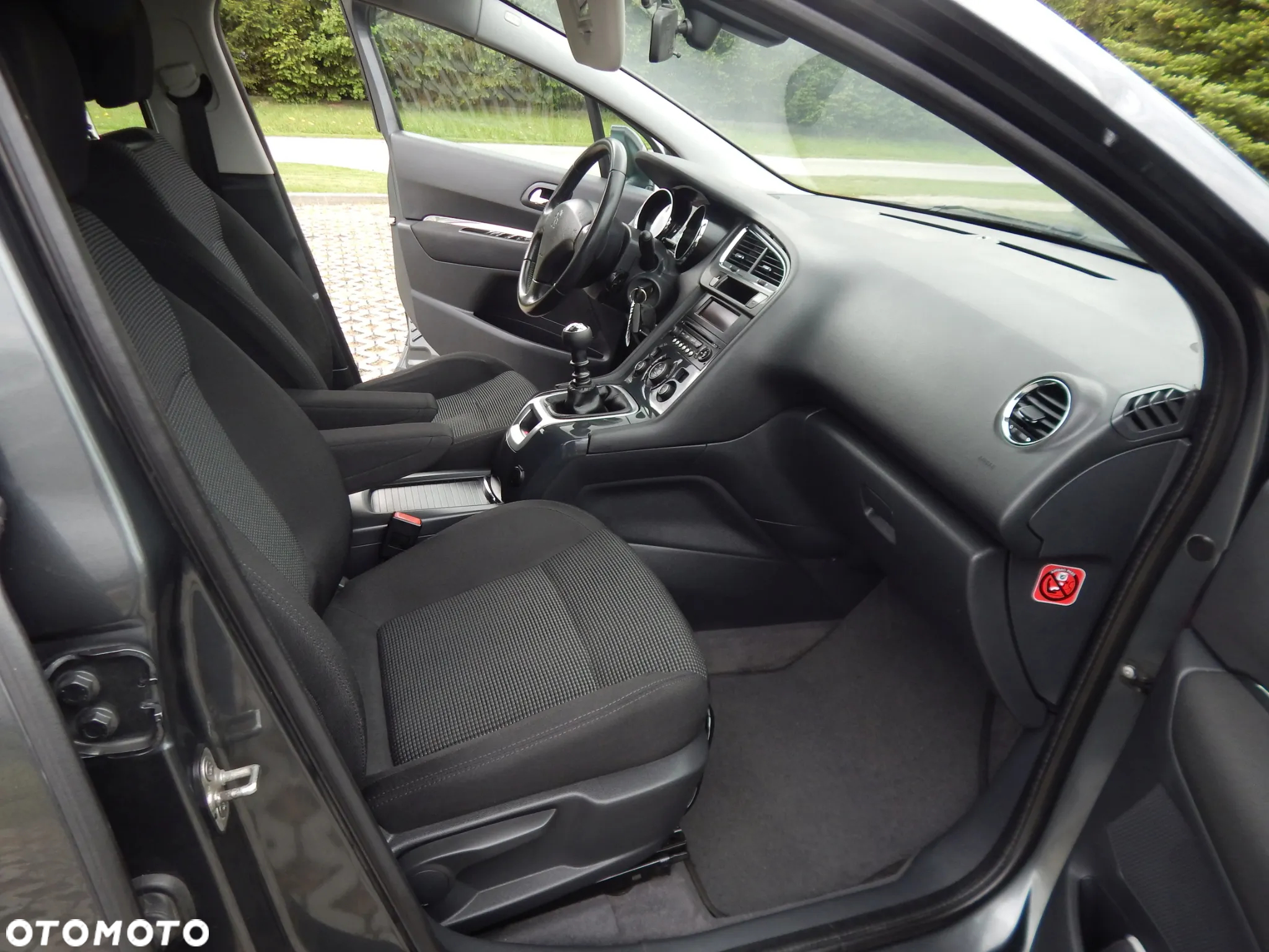 Peugeot 5008 1.6 HDi Trendy - 16