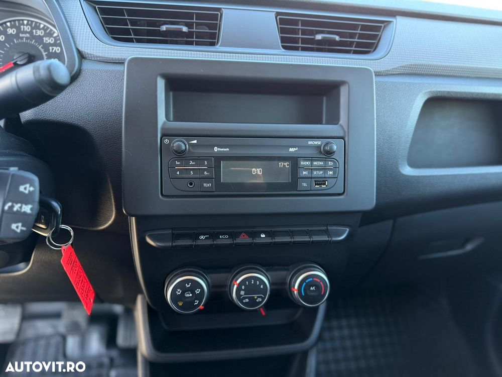 Renault Express - 11