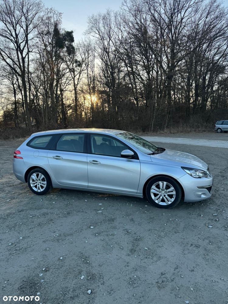 Peugeot 308 - 7