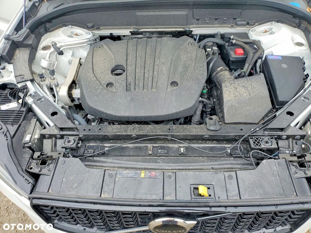 Volvo XC 60 B5 B Momentum Pro - 13