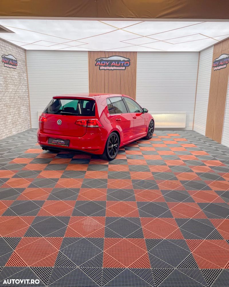 Volkswagen Golf 1.4 TSI ACT BlueMotion Technology DSG Highline - 5