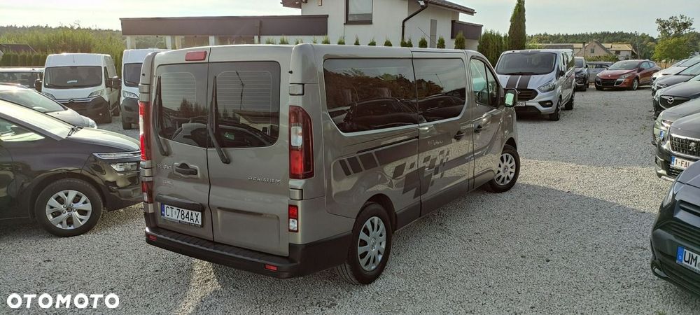 Renault Trafic - 12