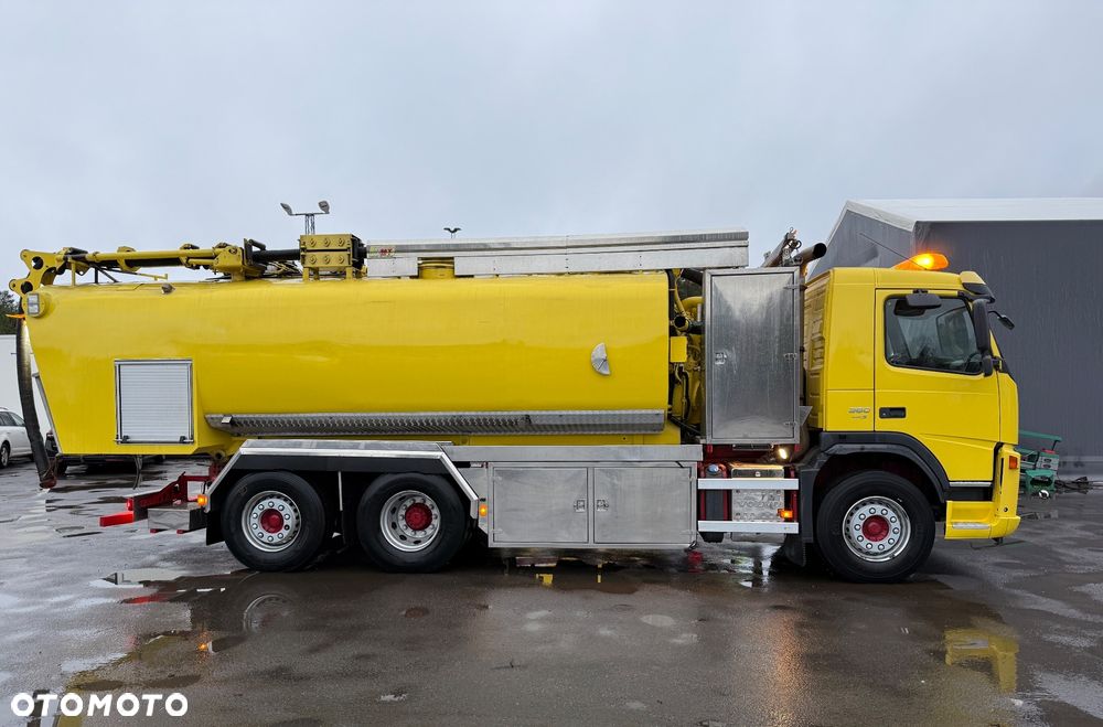 Volvo FM380 6x2 - 4