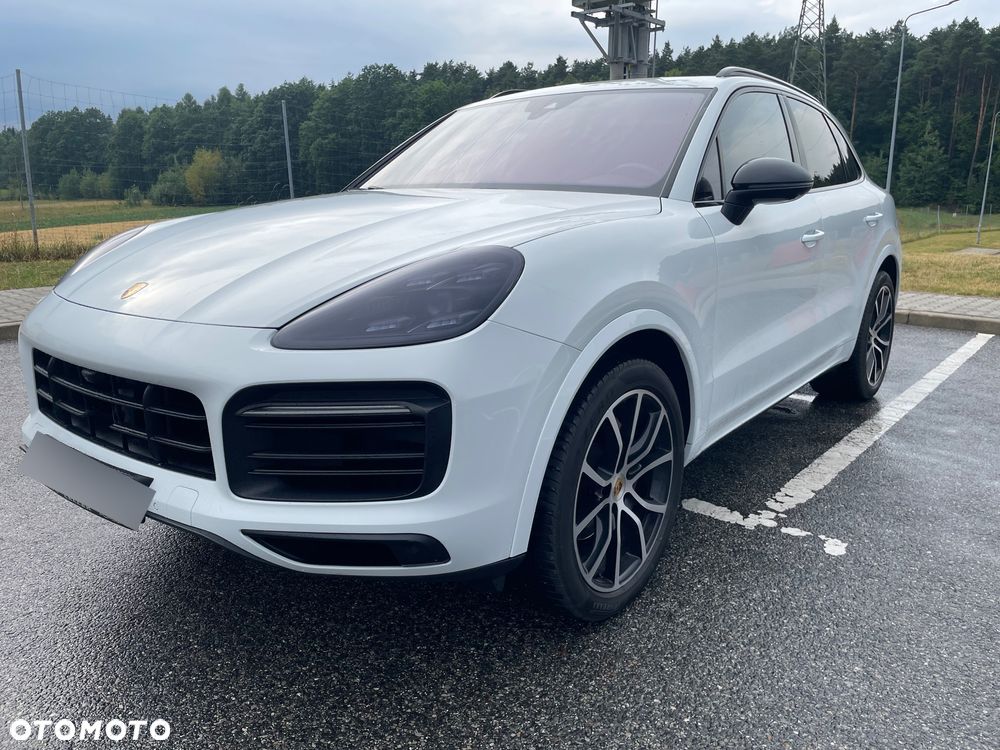 Porsche Cayenne Standard - 1