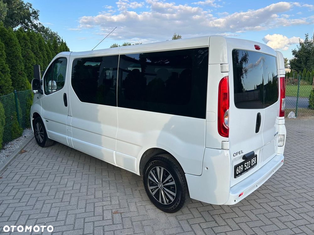 Renault Trafic Passenger L2H1 Expression - 11