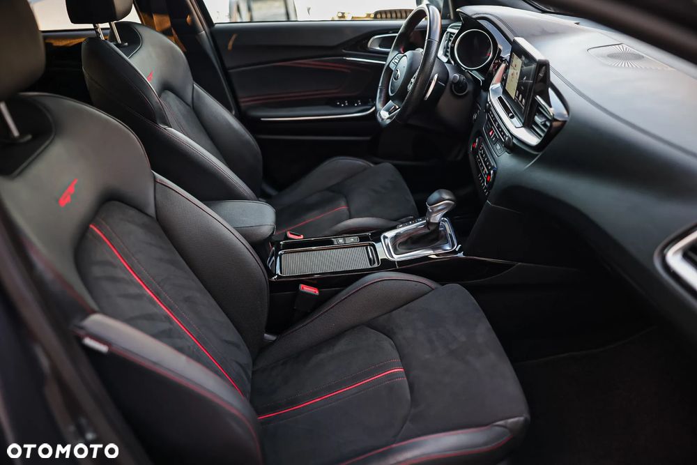 Kia ProCeed 1.6 T-GDI DCT7 OPF GT - 28