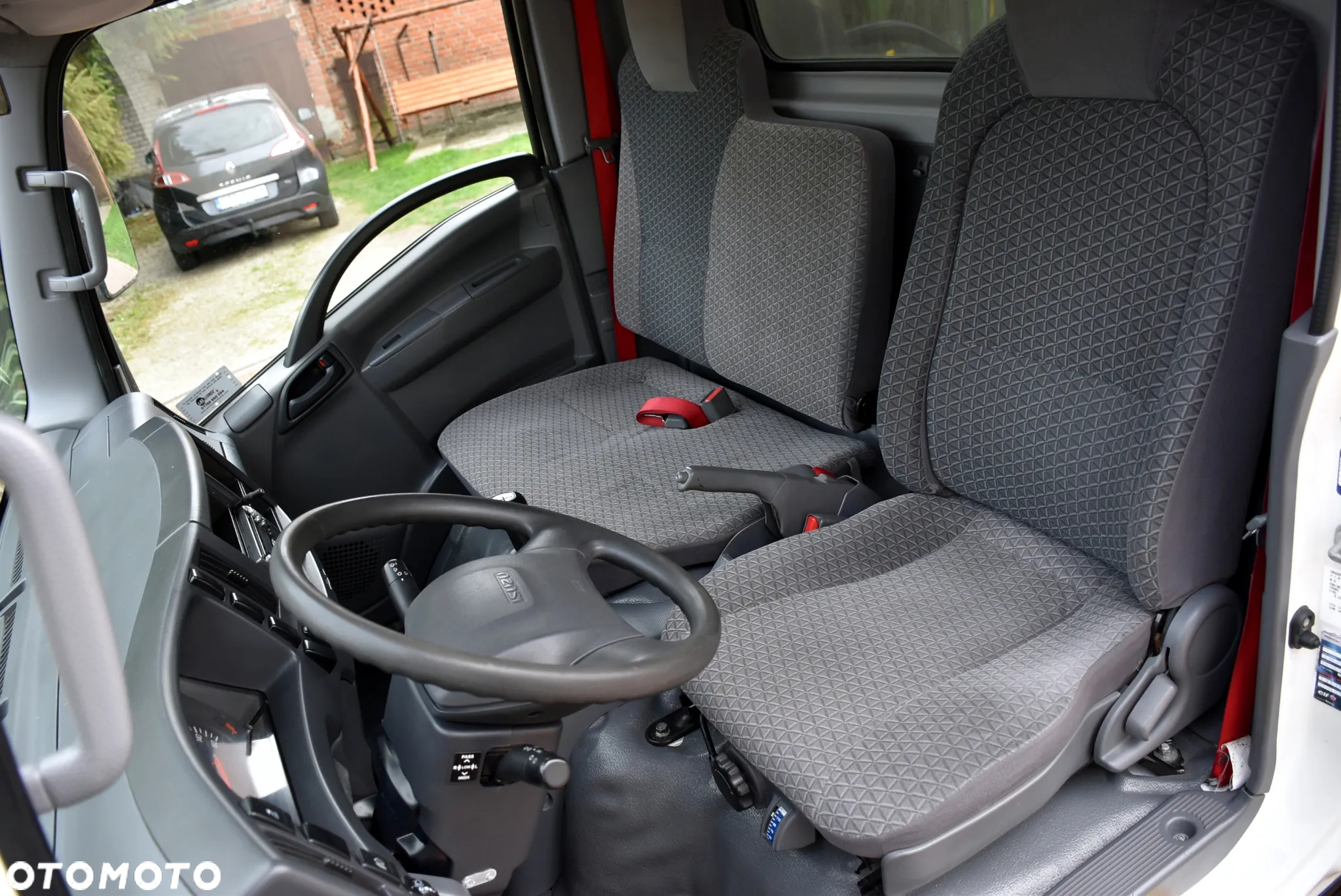 Isuzu N-SERIES m21 - 13