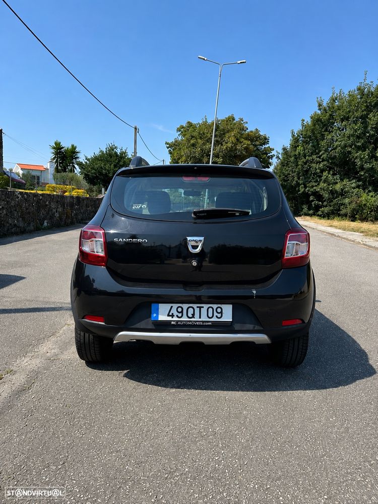 Dacia Sandero 1.5 dCi Stepway - 6