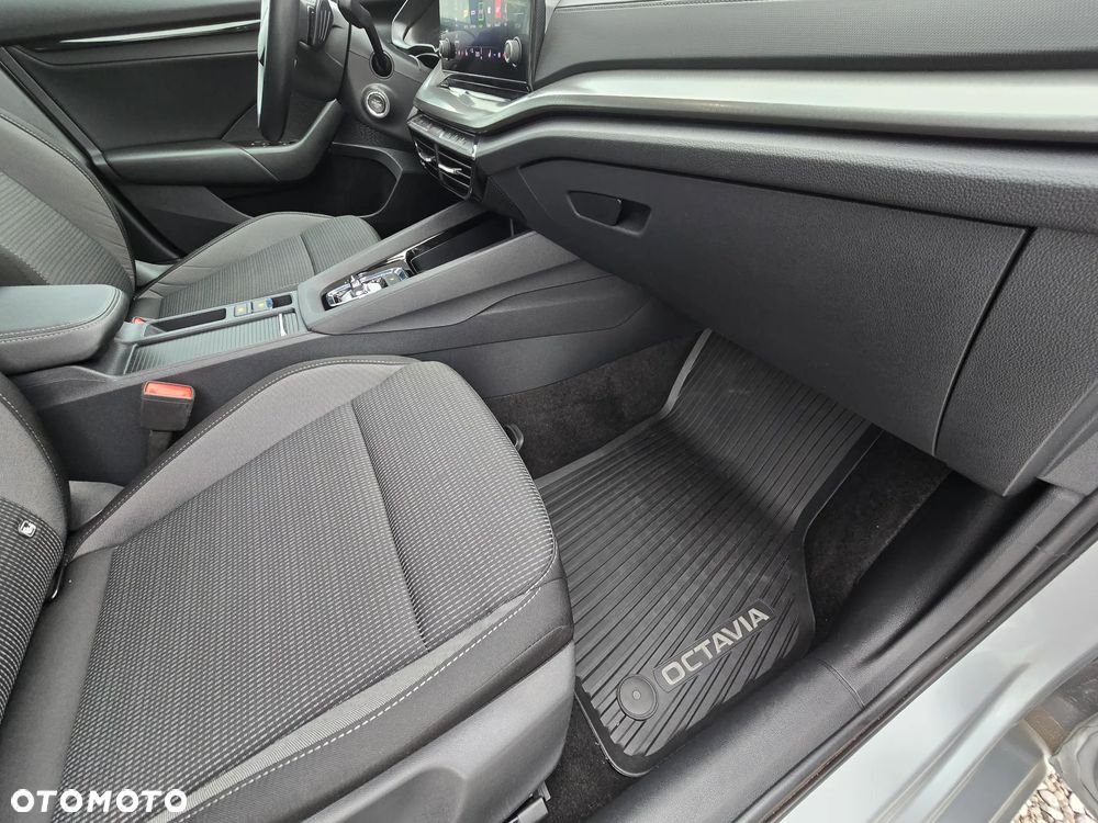 Skoda Octavia - 28