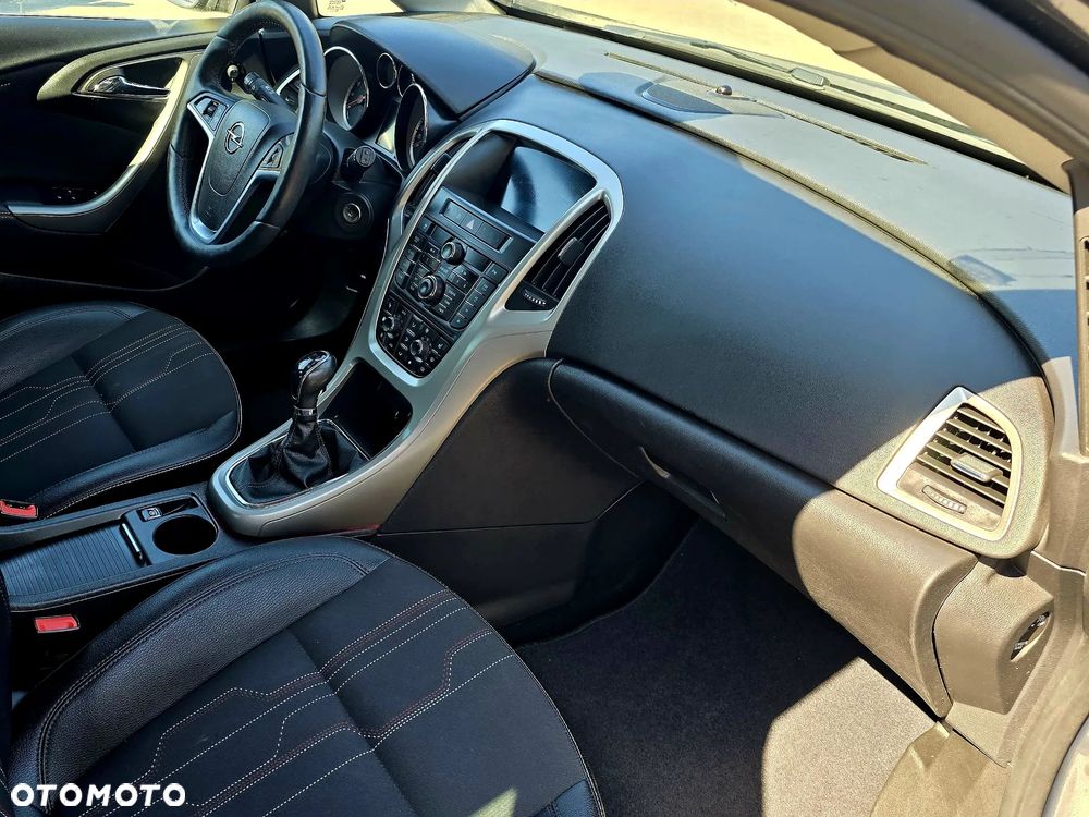 Opel Astra 1.4 Turbo ecoFLEX Start/Stop Innovation - 19