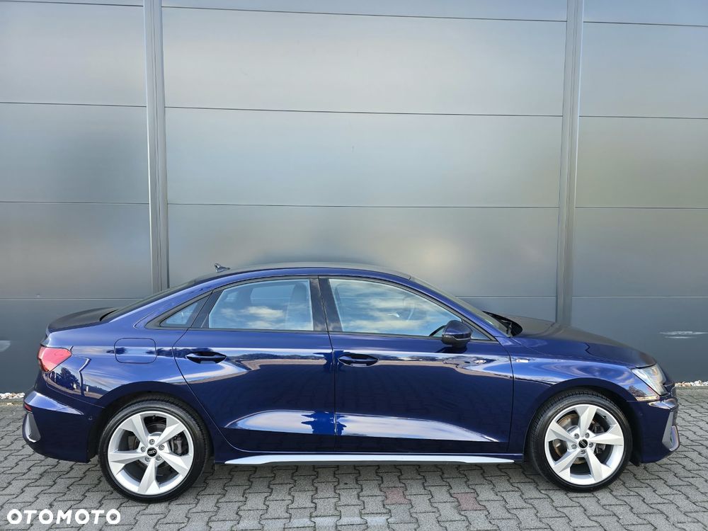 Audi A3 Limousine 40 TFSI quattro S tronic S line - 3