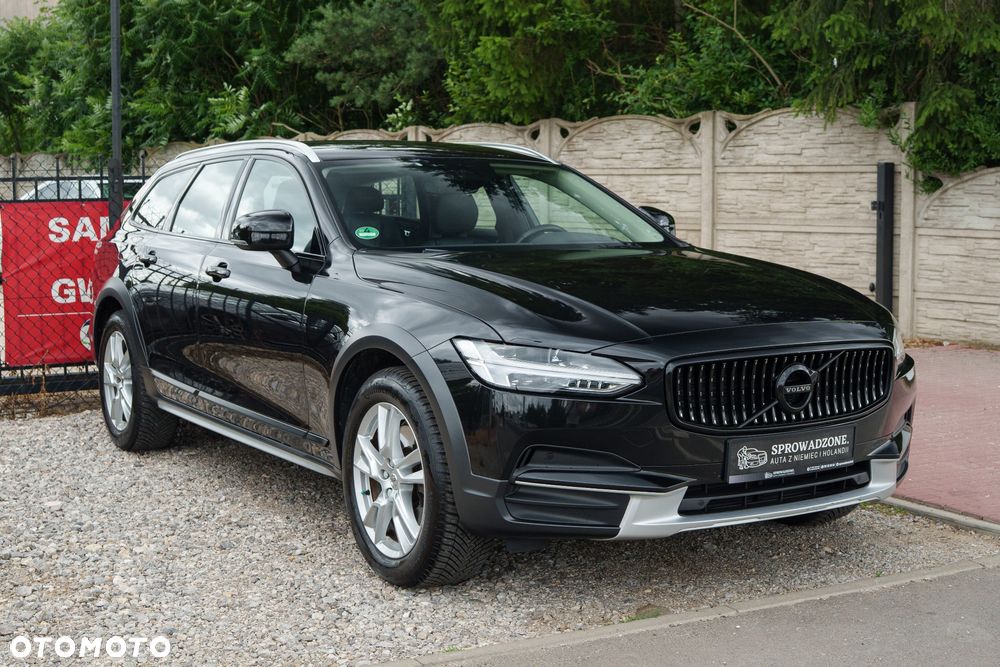 Volvo V90 Cross Country D4 AWD Geartronic Pro - 34