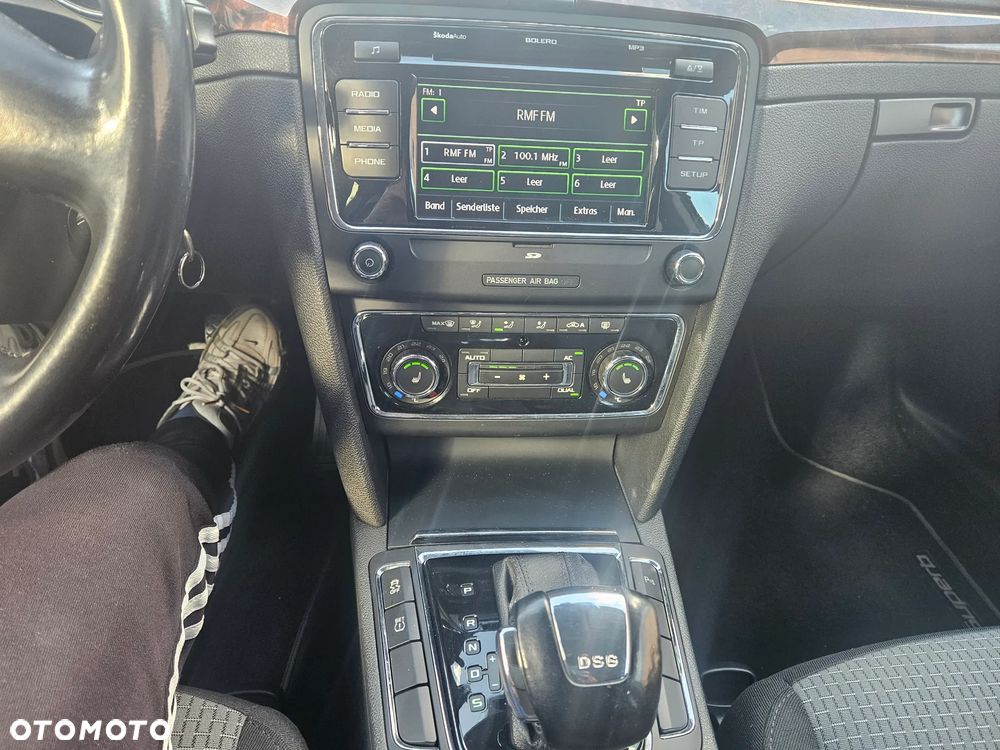Skoda Superb 2.0 TDI DSG Elegance - 29
