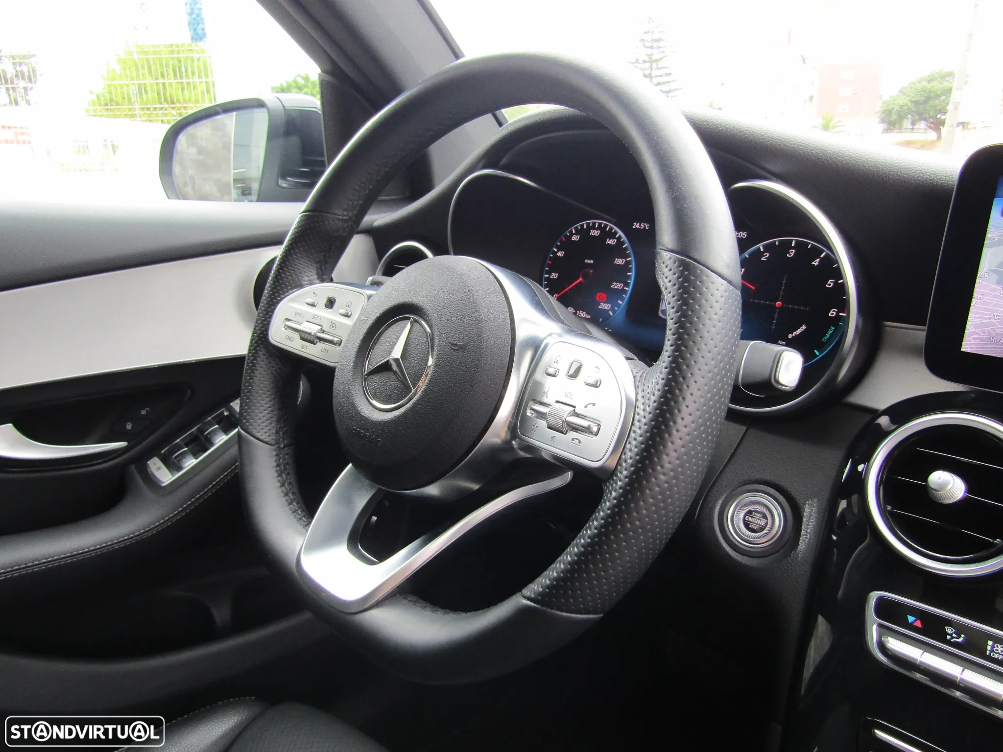 Mercedes-Benz GLC 300 de 4Matic - 24