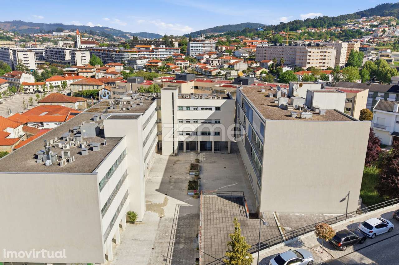 Apartamento T3+1 no centro de Vizela - Grande imagem: 2/41