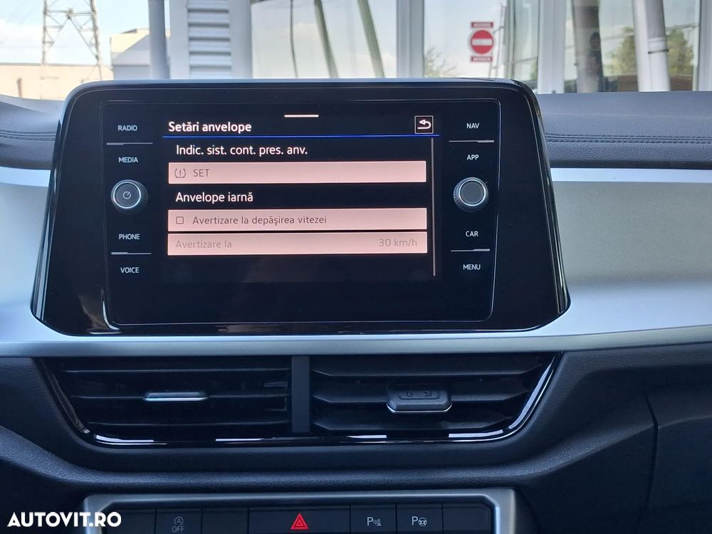 Volkswagen T-Roc 2.0 TDI SCR DSG Life - 25