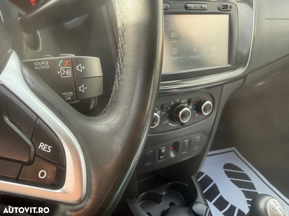 Dacia Sandero 0.9 Prestige - 21