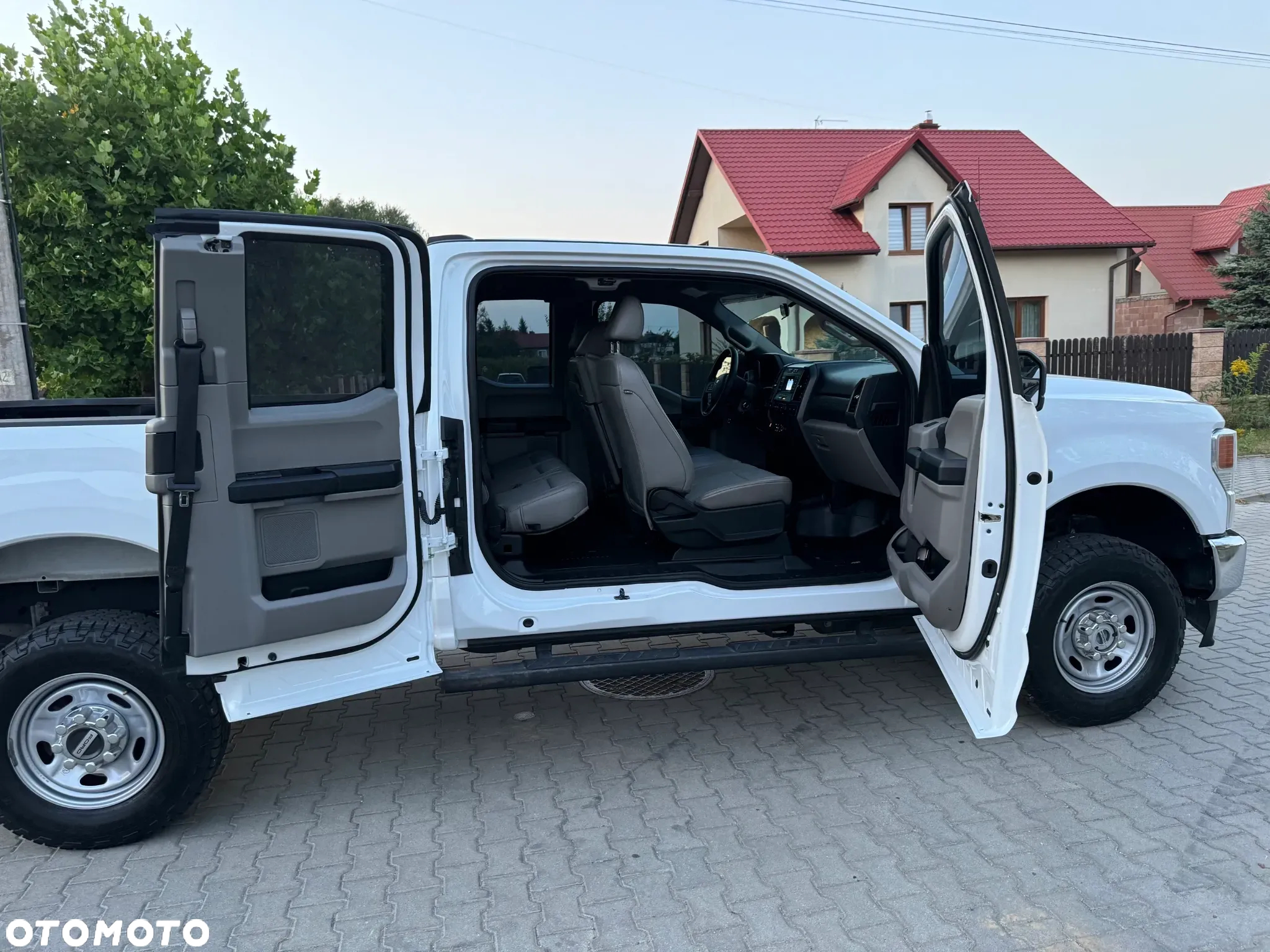 Ford F250 - 8