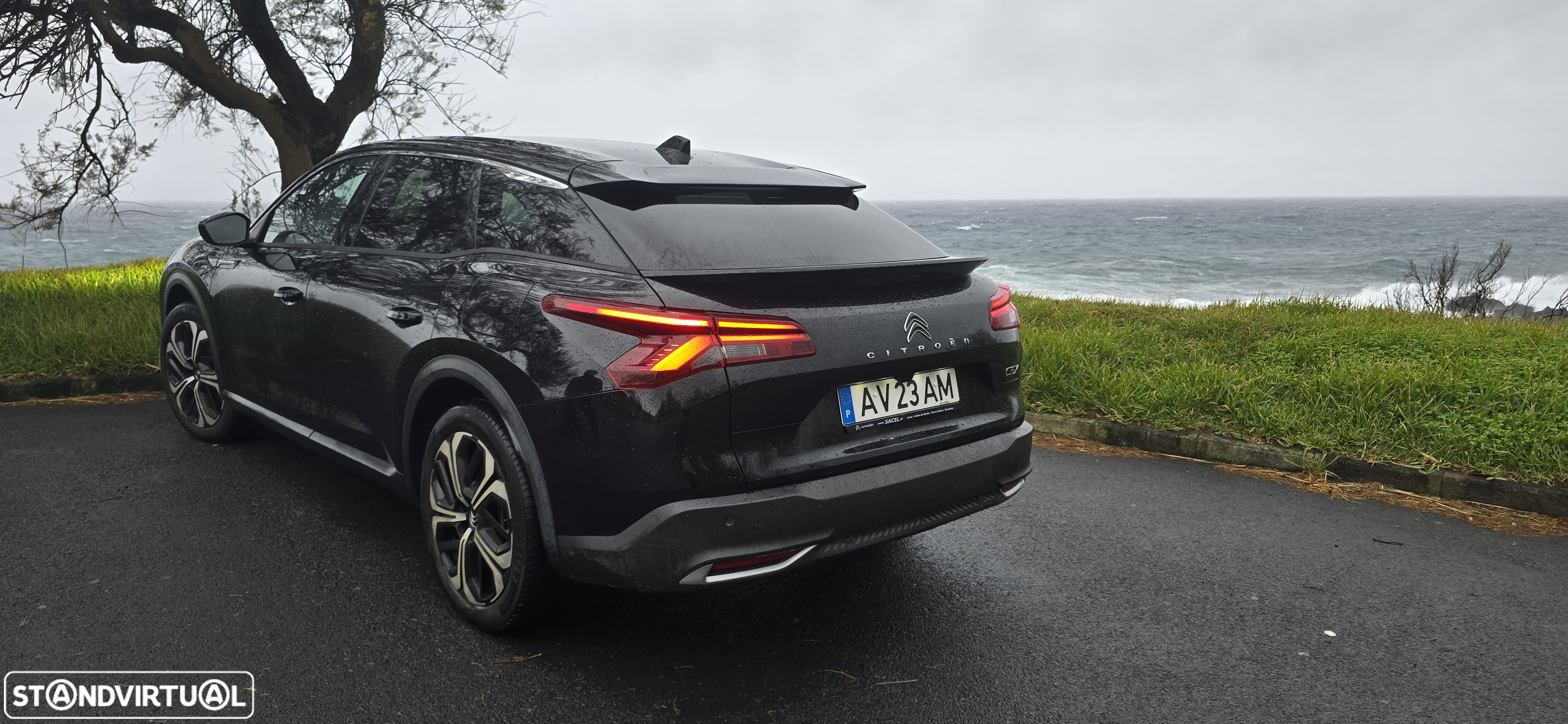 Citroën C5 X 1.6 Hybrid Shine Pack e-EAT8 - 4