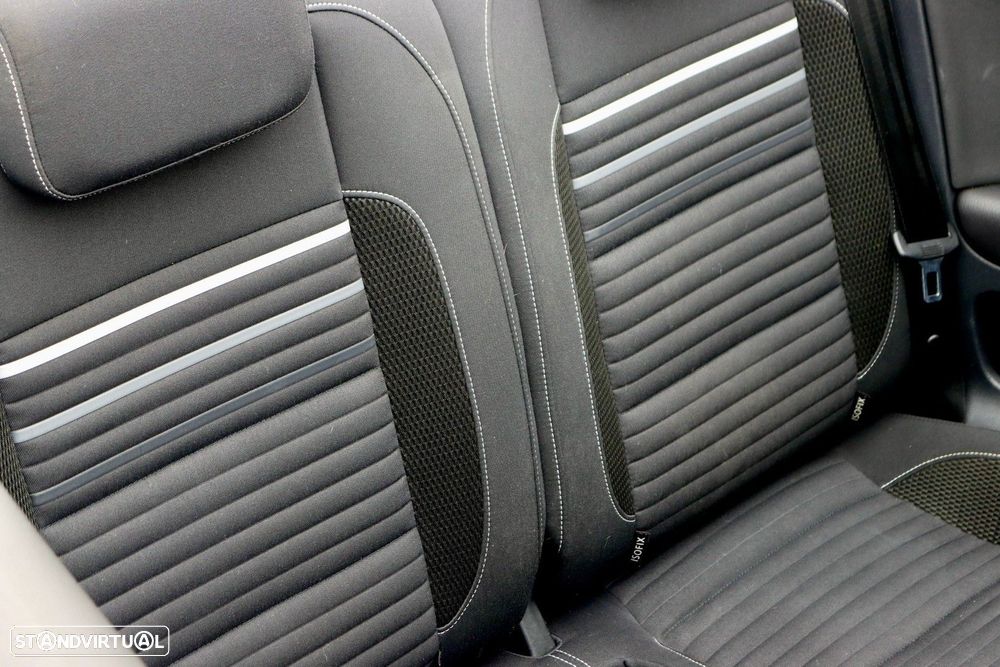 VW Golf Cabriolet - 17