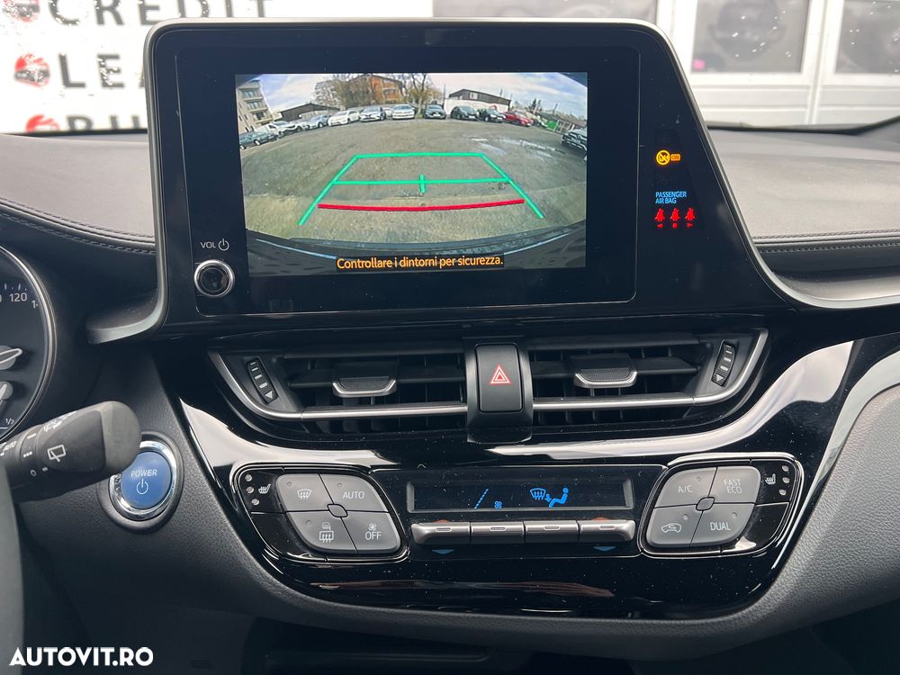 Toyota C-HR Hybrid Business-Edition - 17