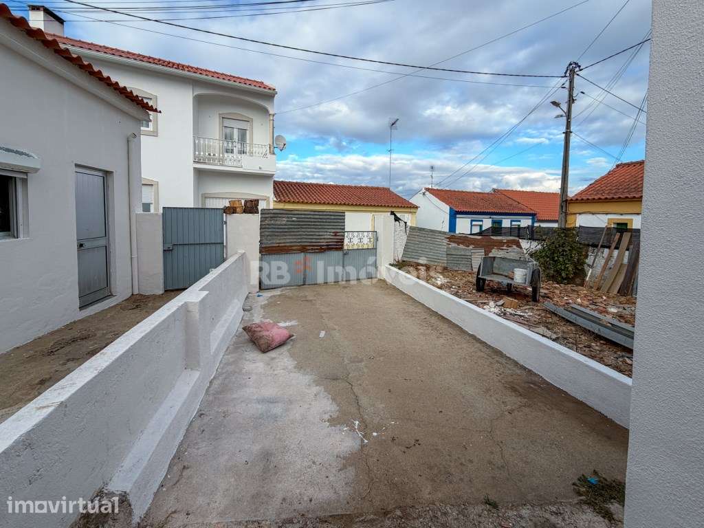 Moradia Típica com anexo renovado - Abrantes - Grande imagem: 2/18