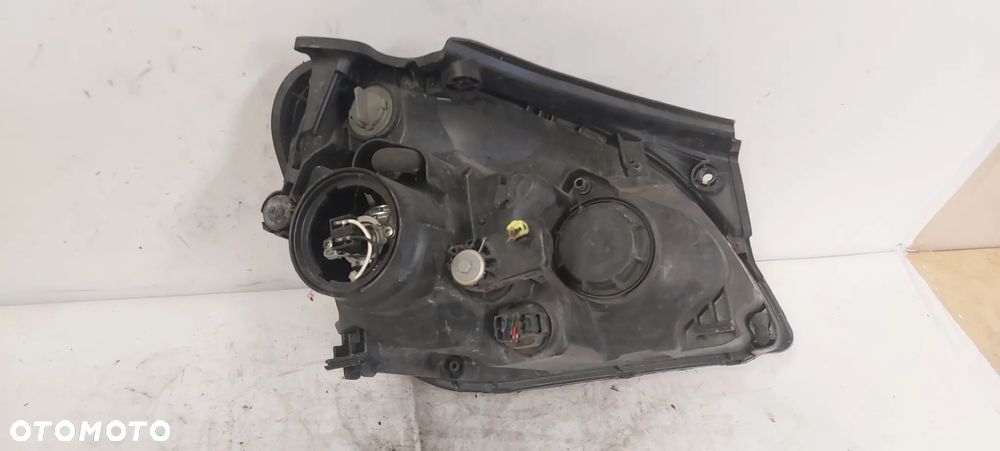 .  PRZOD PRZEDNIA LAMPA LEWA KIA CARENS 3 - 3