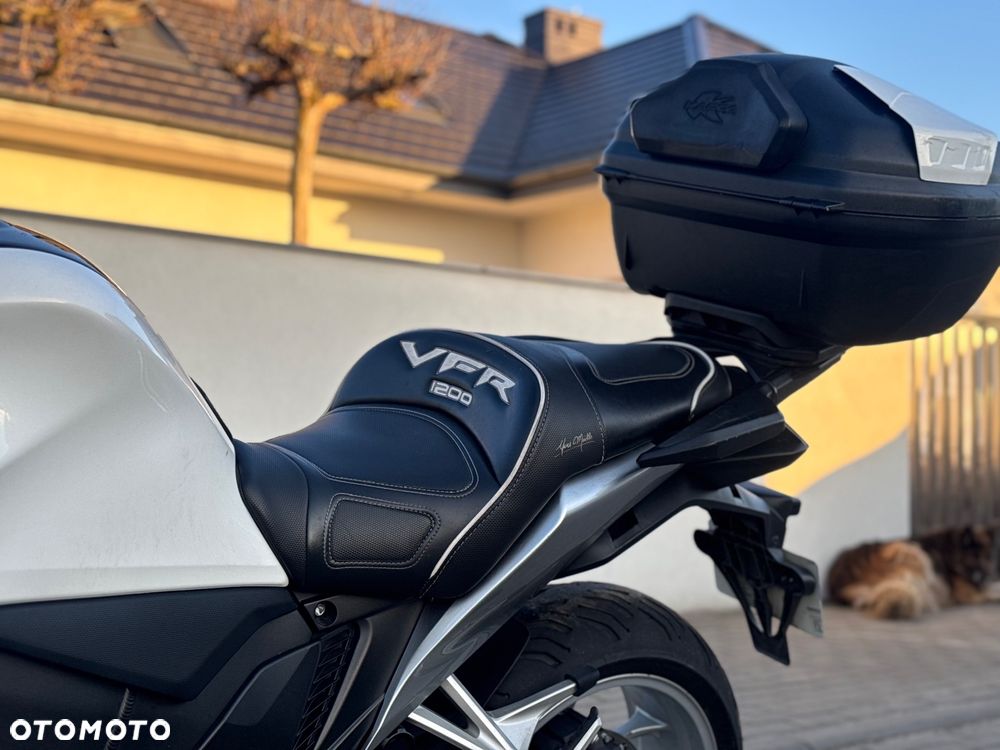 Honda VFR - 6