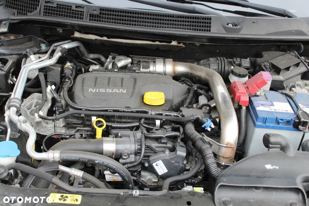 Nissan Qashqai 1.6 dCi 4 x 4 DPF Start/Stop tekna - 9