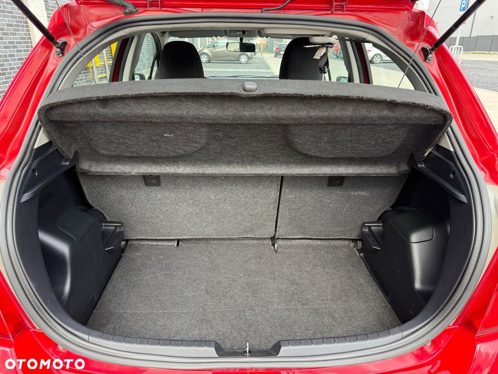 Toyota Yaris 1.33 Luna - 28