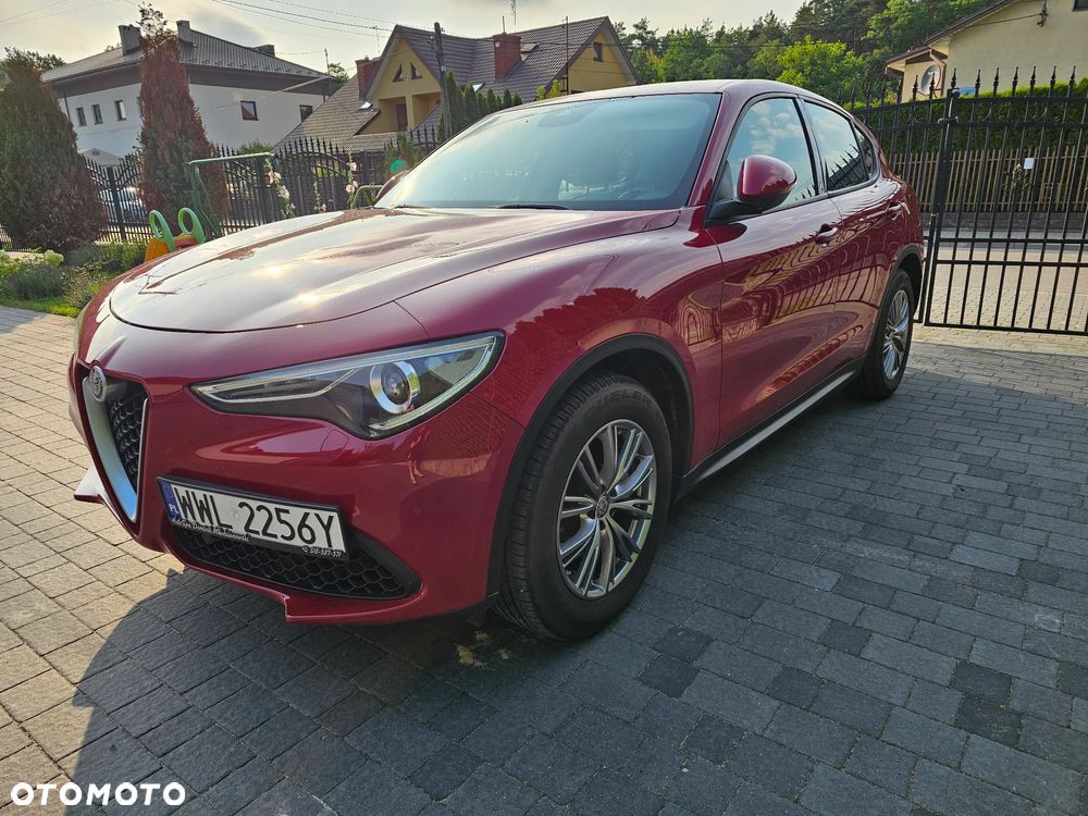 Alfa Romeo Stelvio 2.2 16V AT8 Q4 Business - 4