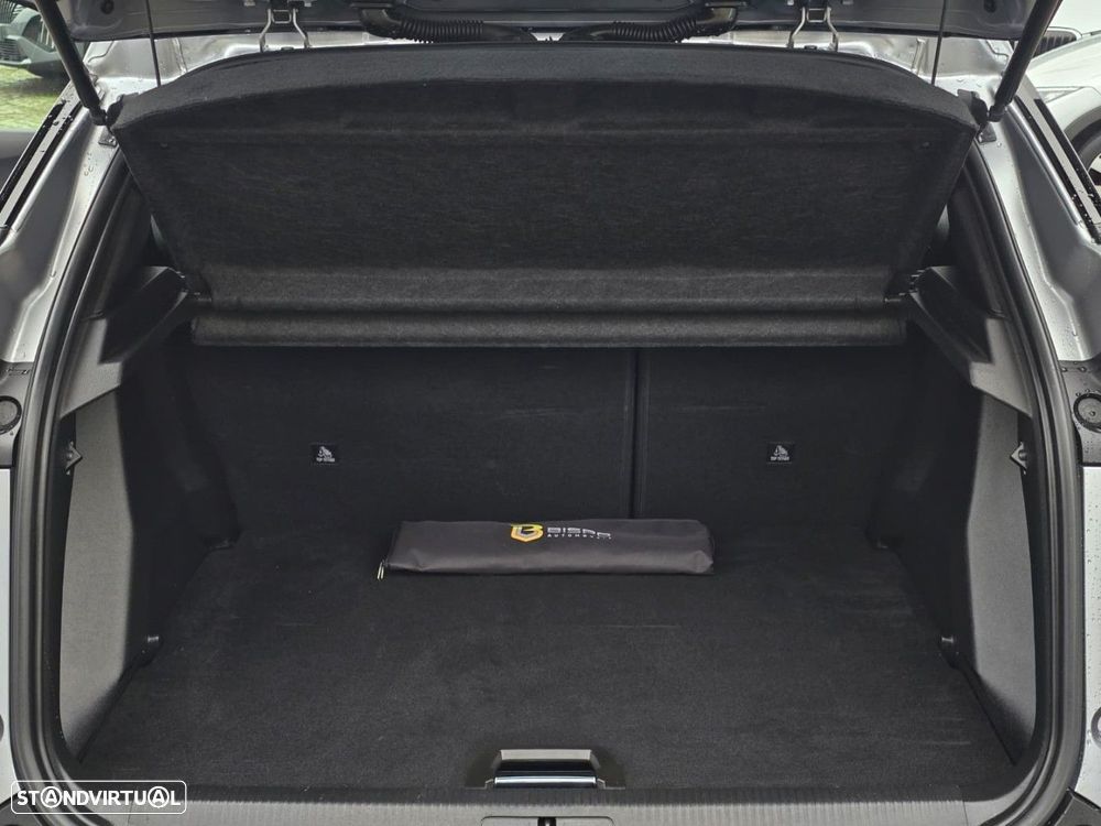 Peugeot 2008 1.2 PureTech Allure Pack - 18