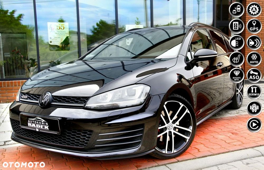 Volkswagen Golf - 2