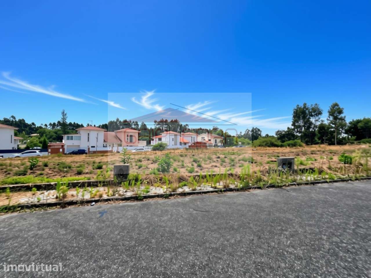 Invista em Águeda: lotes para apartamentos em zona grande procura - Grande imagem: 3/11
