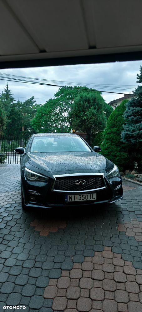 Infiniti Q50 2.0t Sport Sound Studio by Bose - 14