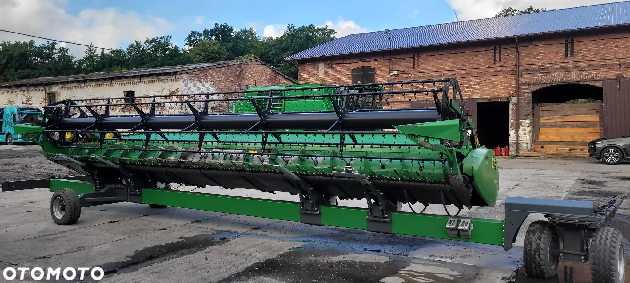 John Deere T670i - 13