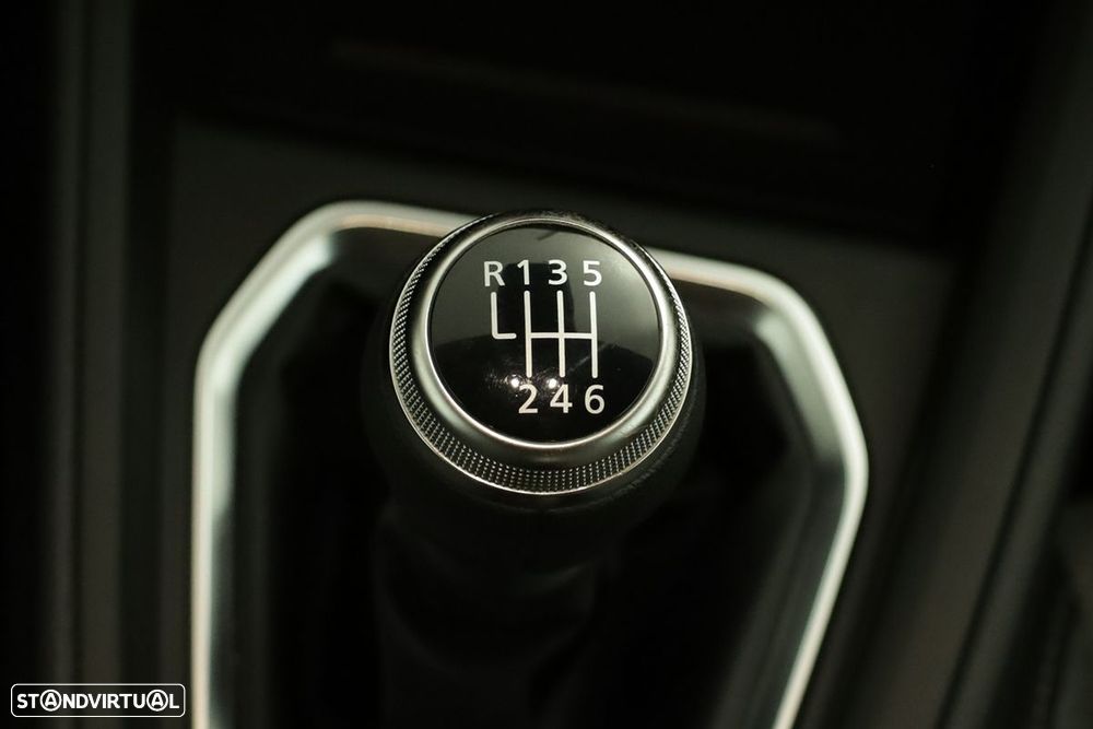 Mitsubishi Colt 1.0 MPI-T Invite - 13